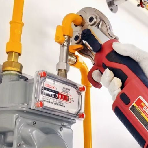 Battery-Powered Press Tool Set